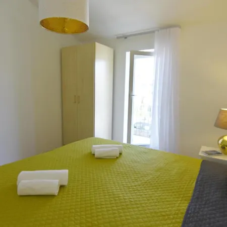 With A Parking Space Basanija, Umag - 21069 Apartman *
